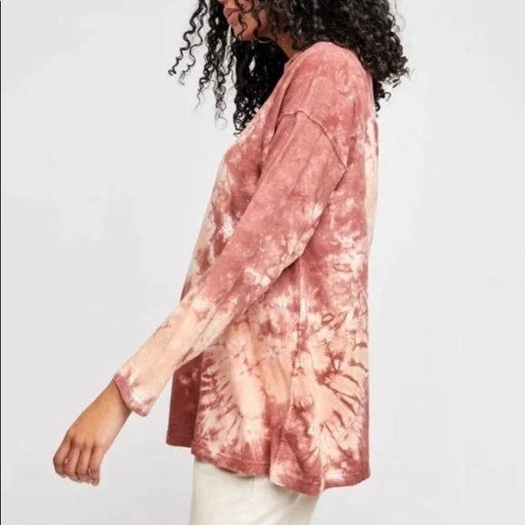 NWT-Free People Tie-Dyed Tee - Picture 5 of 13